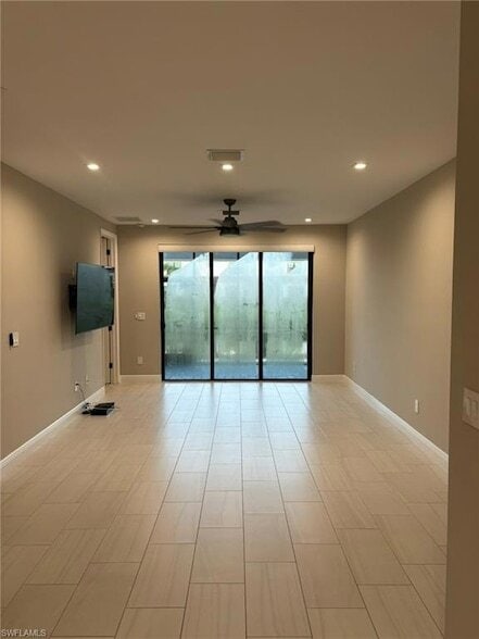 Building Photo - 7553 Carnegie Way