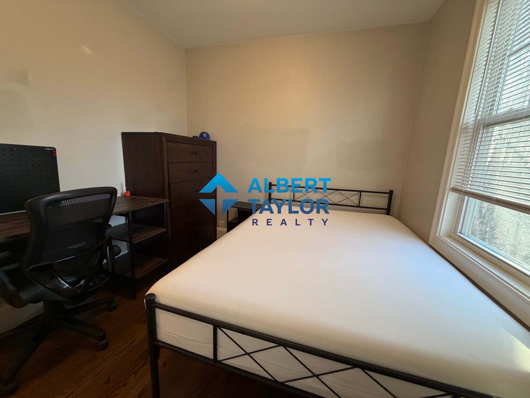 Building Photo - 275 Parker Hill Ave