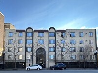 Building Photo - 1515 W Morse Ave