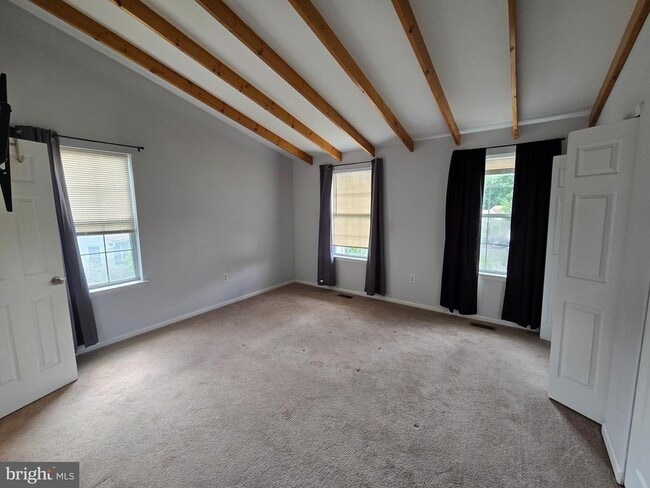 Building Photo - 1722 McNelis Dr