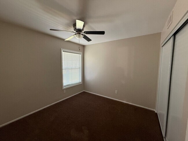 Building Photo - Remodeled Three Bedroom Two Bath in Hemet!