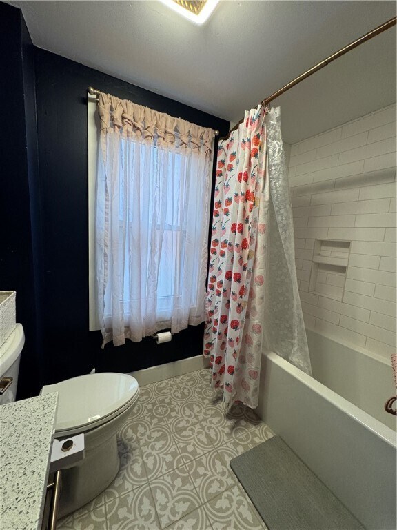 Building Photo - 65 Atkinson St