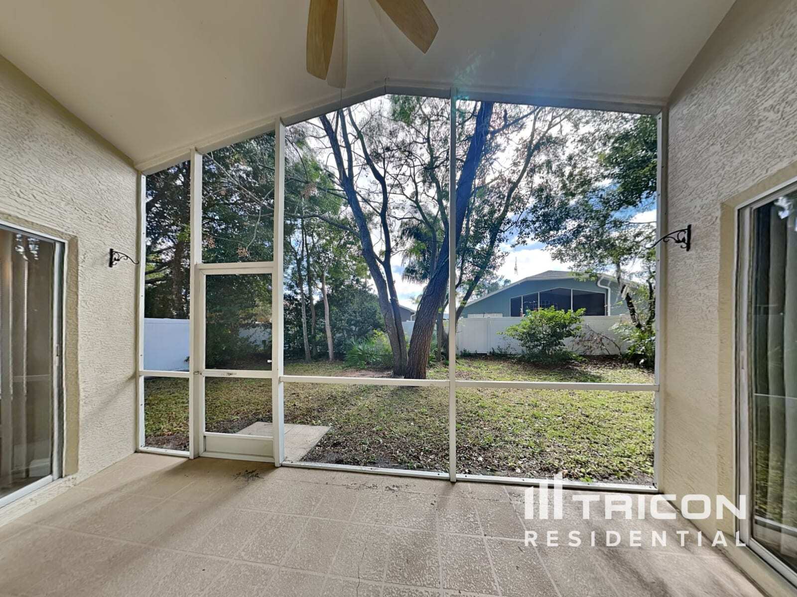 Building Photo - 11002 Millbury Ct