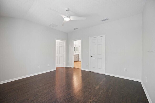 Building Photo - 3040 Via Sienna Cir