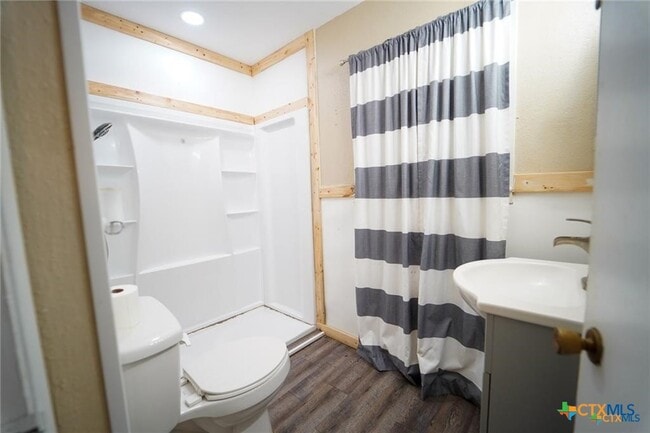 Building Photo - 1005 E Polk Ave