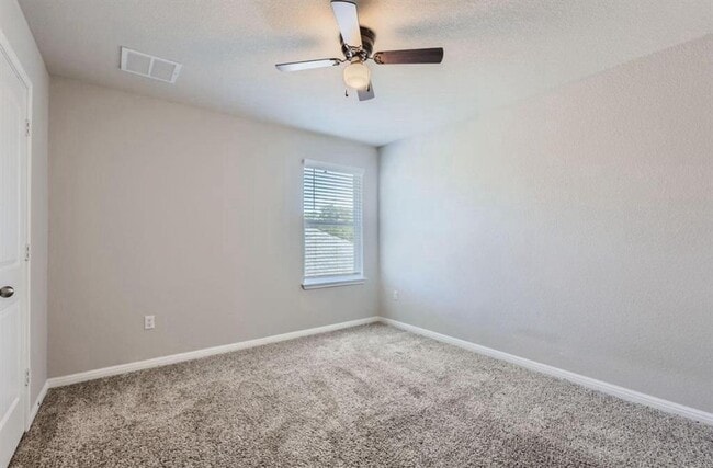 Building Photo - 324 Sandhill Piper St