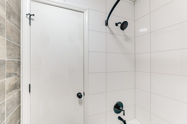 Bathroom #2 - 5321 Reedham Ct