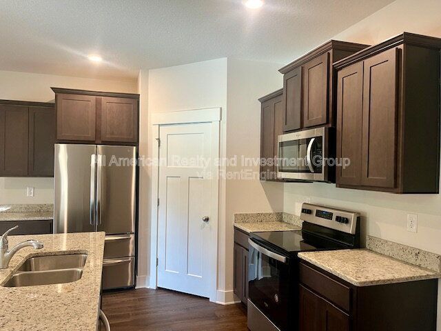 Building Photo - 1905 Noleka Ct