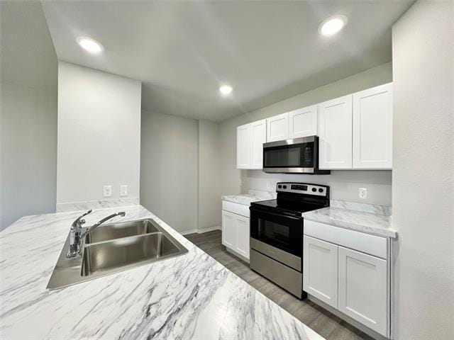Building Photo - 833 Bluffview Dr