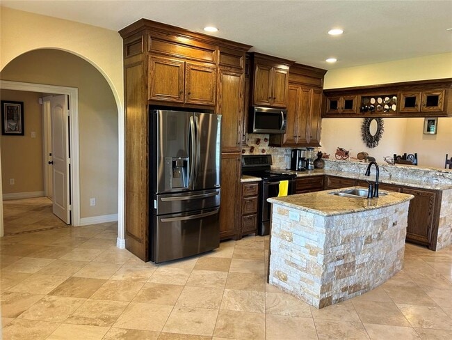 Building Photo - 6814 Millstone Dr