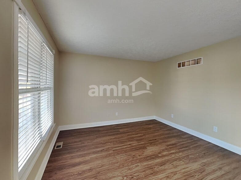 Building Photo - 10418 Antietam Rdg