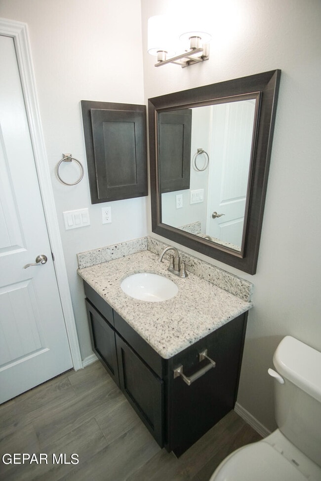 Building Photo - 12874 Woolstone Dr