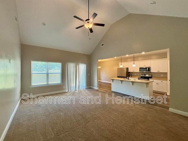 Building Photo - 214 McDuffie Cir