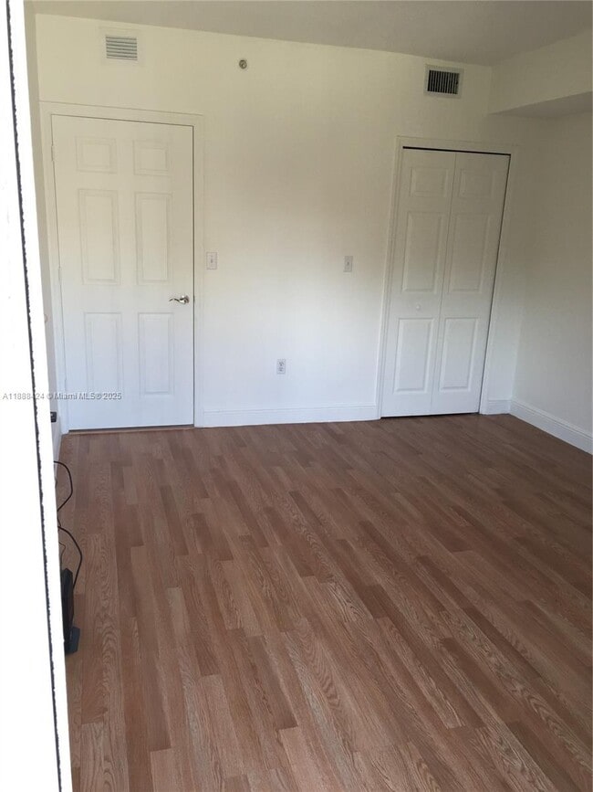 Building Photo - 3410 Coral Wy
