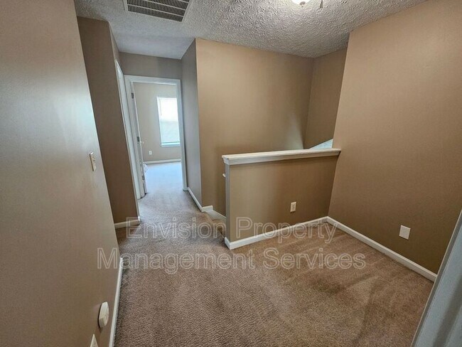 Building Photo - 6212 Reagan Chase