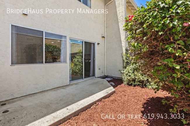 Building Photo - 7831 Rancho Fanita Dr