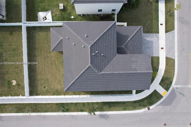 Building Photo - 12729 SW 211th St