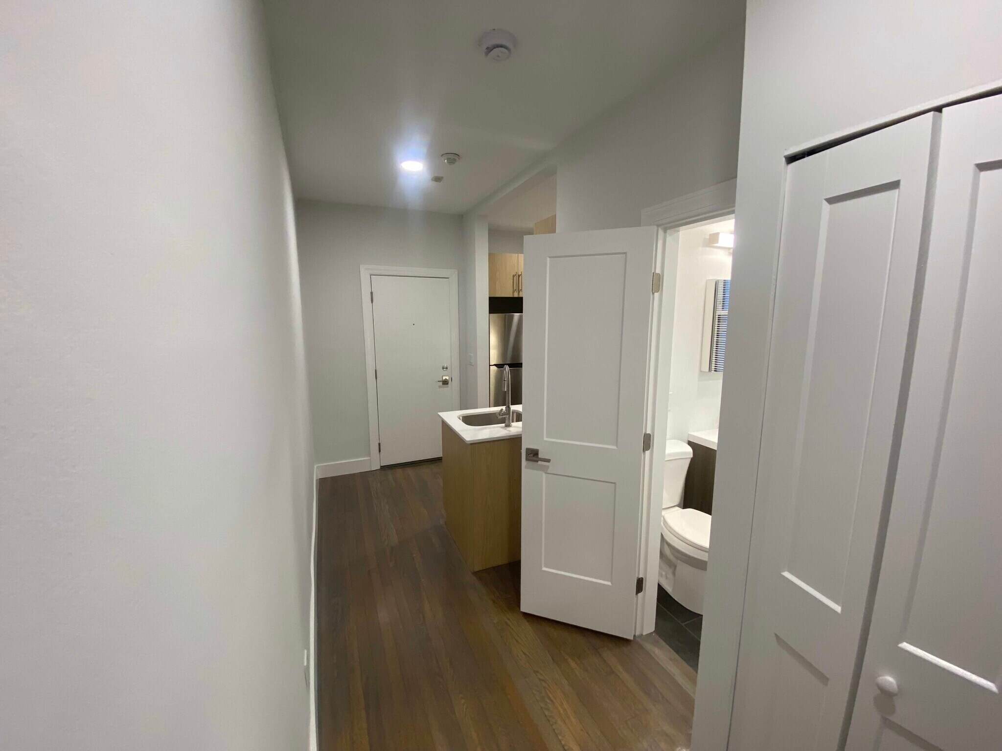 Building Photo - 111 Park Dr