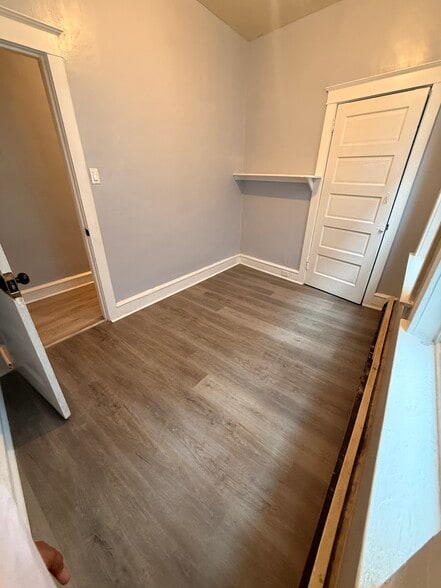 Bed2 - 6034 N Broad St