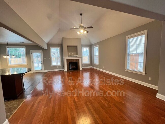 Building Photo - 137 W Porter Run Dr
