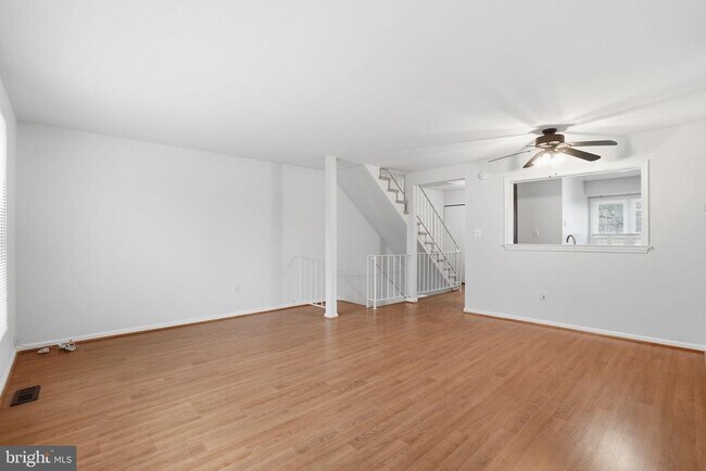 Building Photo - 7923 Pebble Brook Ct