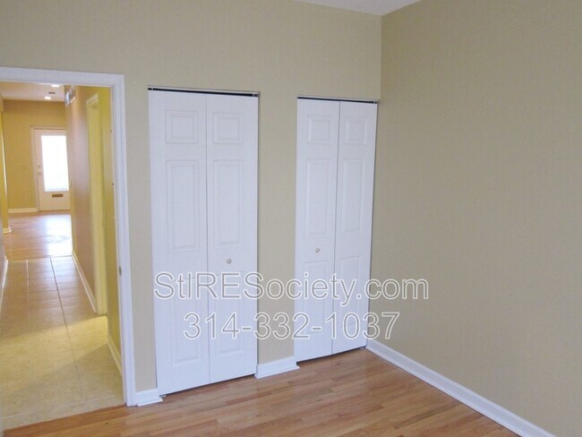 Building Photo - 3837 Shenandoah Ave
