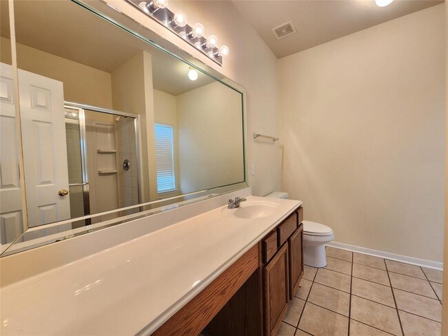 Building Photo - 21823 Grassy Hill Ln