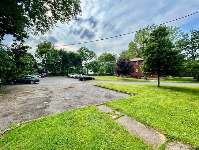 Building Photo - 34 Latona Ct
