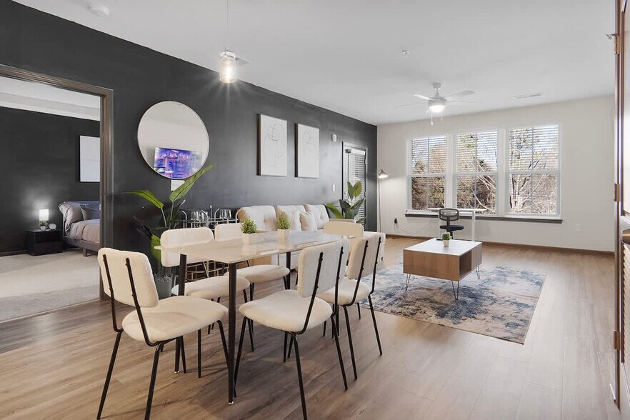 Building Photo - 1540 Dunn Rd