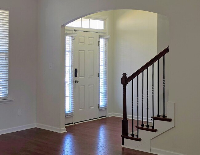 Building Photo - 752 Whitney Pass