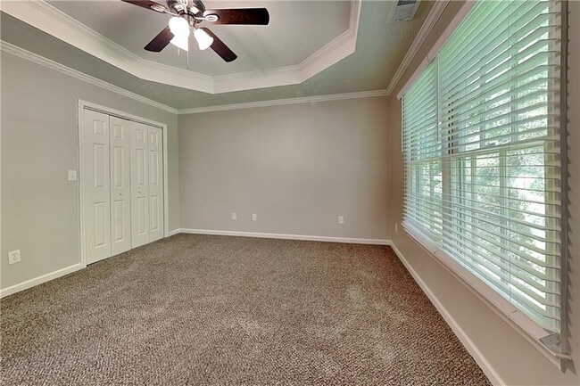 Building Photo - 1275 Shamrock Hill Cir