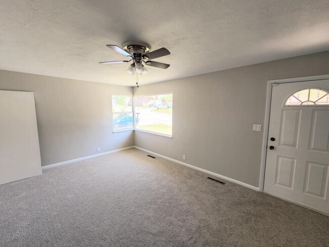 Building Photo - 2038 W 3775 S