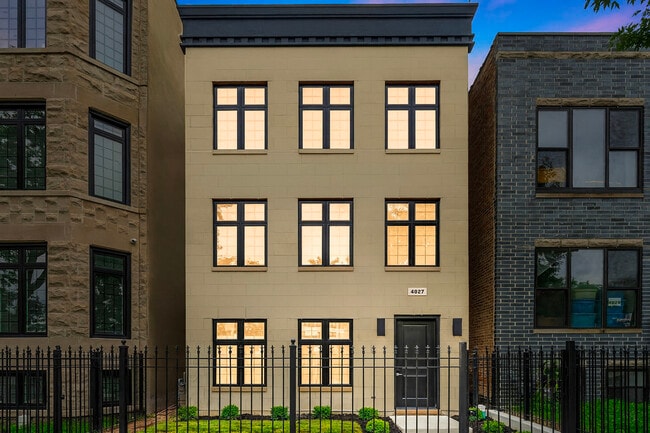 Building Photo - 4027 S Vincennes Ave