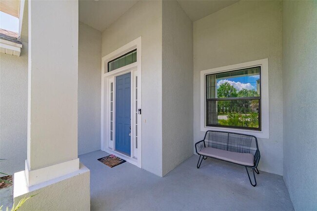 Building Photo - 570 Sanctuary Blvd