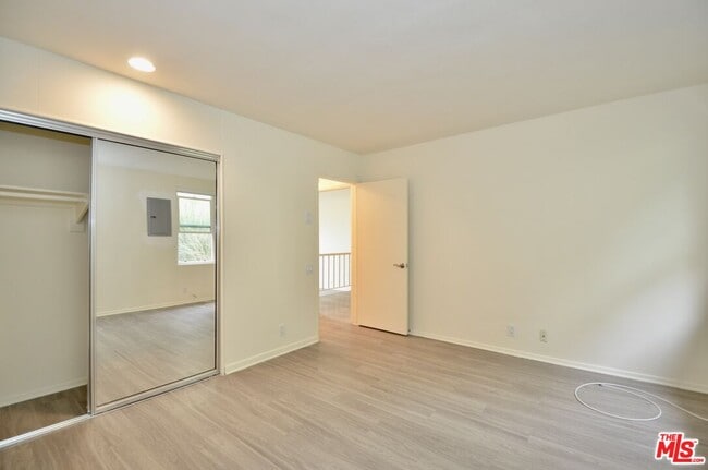 Building Photo - 18069 W Coastline Dr