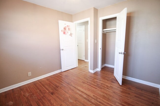 Building Photo - 3-Bedroom Home with Yard in East Tulsa – Ready Mid May!