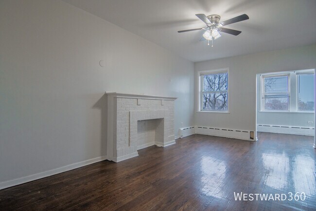 Building Photo - 308 S Springfield Ave