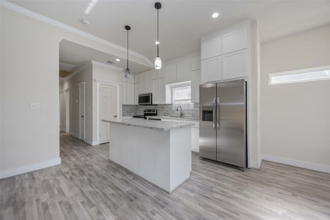 Building Photo - 2708 Sam Wilson St