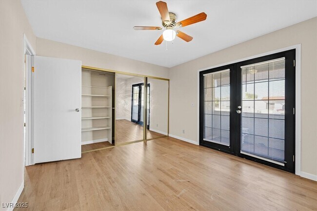 Building Photo - 5064 Jeffreys St