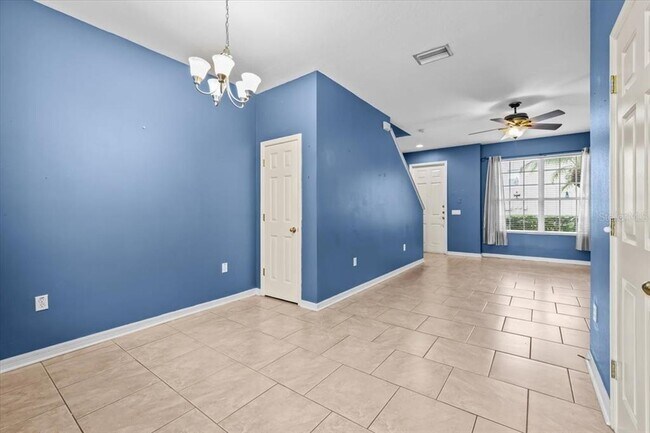 Building Photo - 13905 Abbey Ln