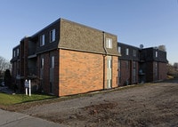 Building Photo - Majestic View Apartments