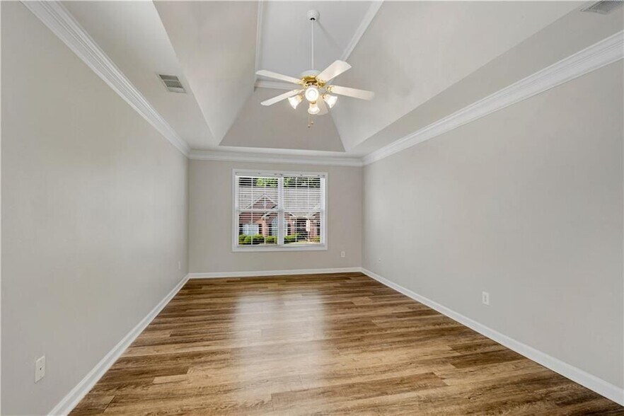 Building Photo - 1610 Elgaen Pl Dr