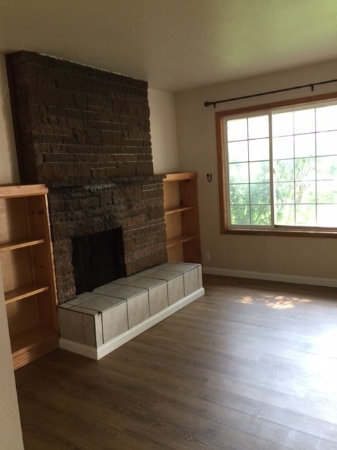 Building Photo - 2 Bed/1 Bath Ephrata Duplex