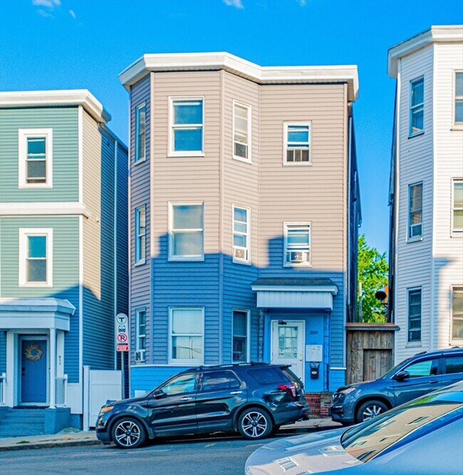 Building Photo - 309 Lexington St