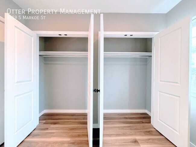 Building Photo - 1319 S Markoe St