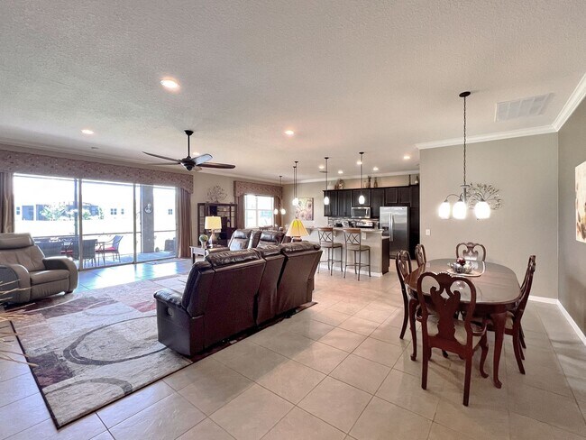 Building Photo - Three-Bedroom Furnished Home in 55+ Lake Ashton Community