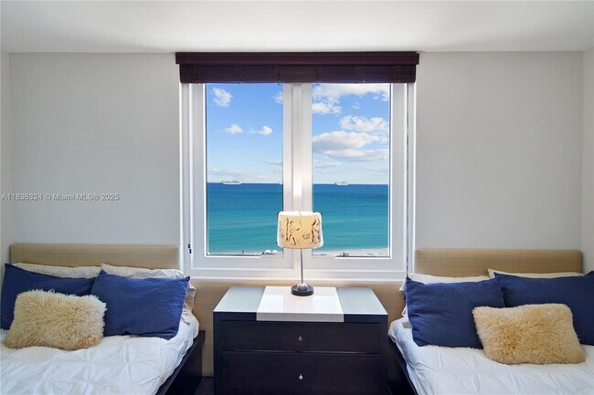 Building Photo - 2301 Collins Ave