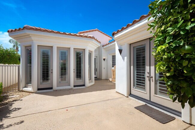 Building Photo - 78695 Castle Pines Dr