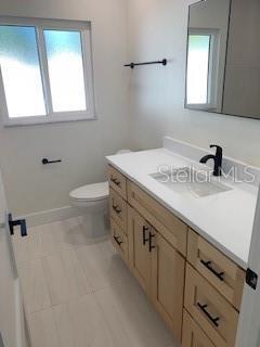 Building Photo - 2042 Cleveland St