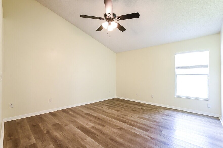 Building Photo - 2556 Coachbridge Ct